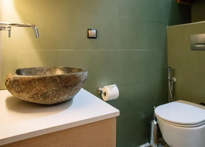 Archontiko Epirus 2 * Mourésion