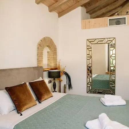 アパート Archontiko Epirus 2 *