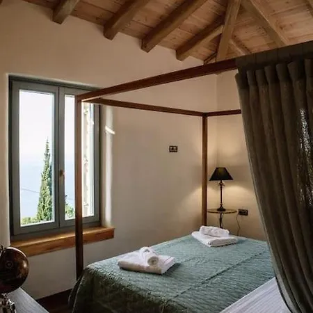 アパート Archontiko Epirus 2 Mourésion